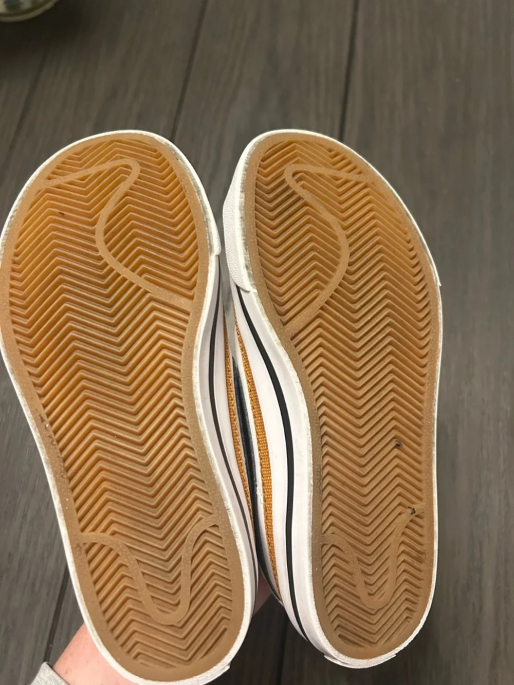 Nike Court Legacy Sneaker - Picture 11 of 11